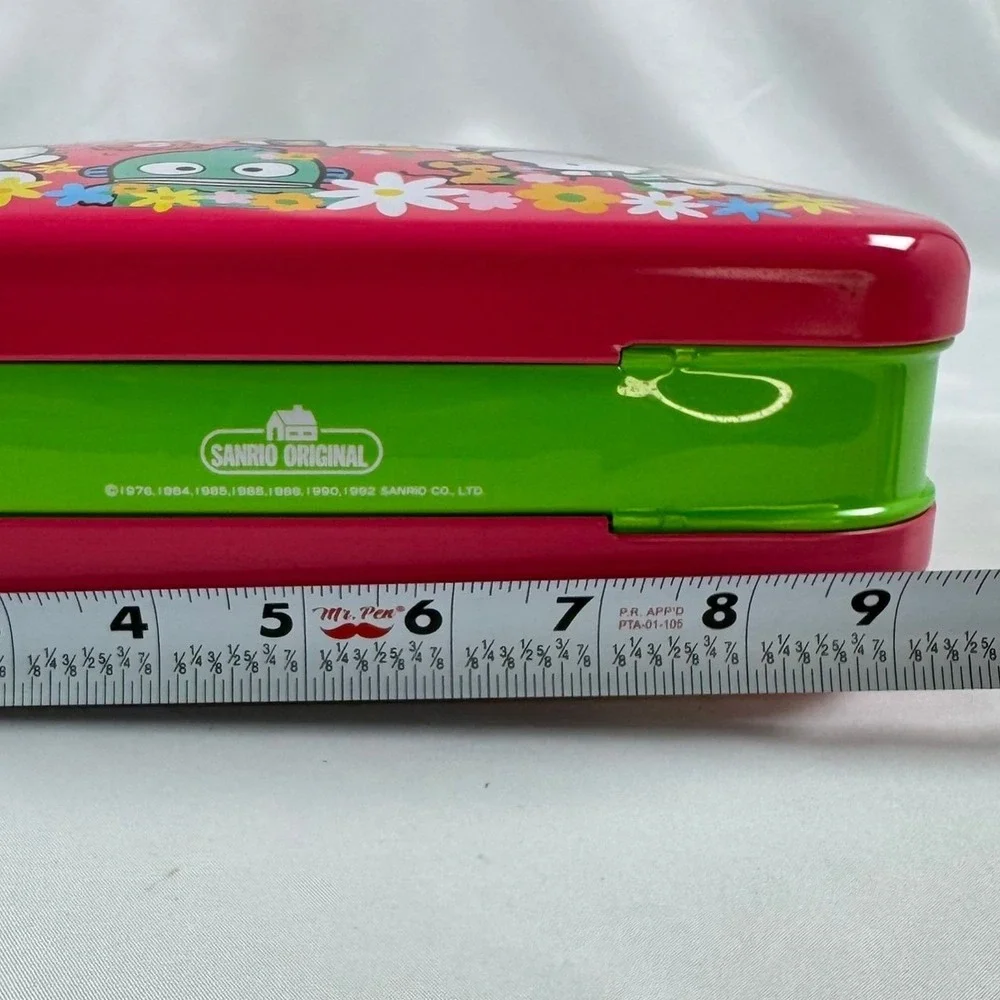 Vintage 1992 Sanrio Character Town Metal Lunch Box Hello Kitty Keroppi Pink Tin